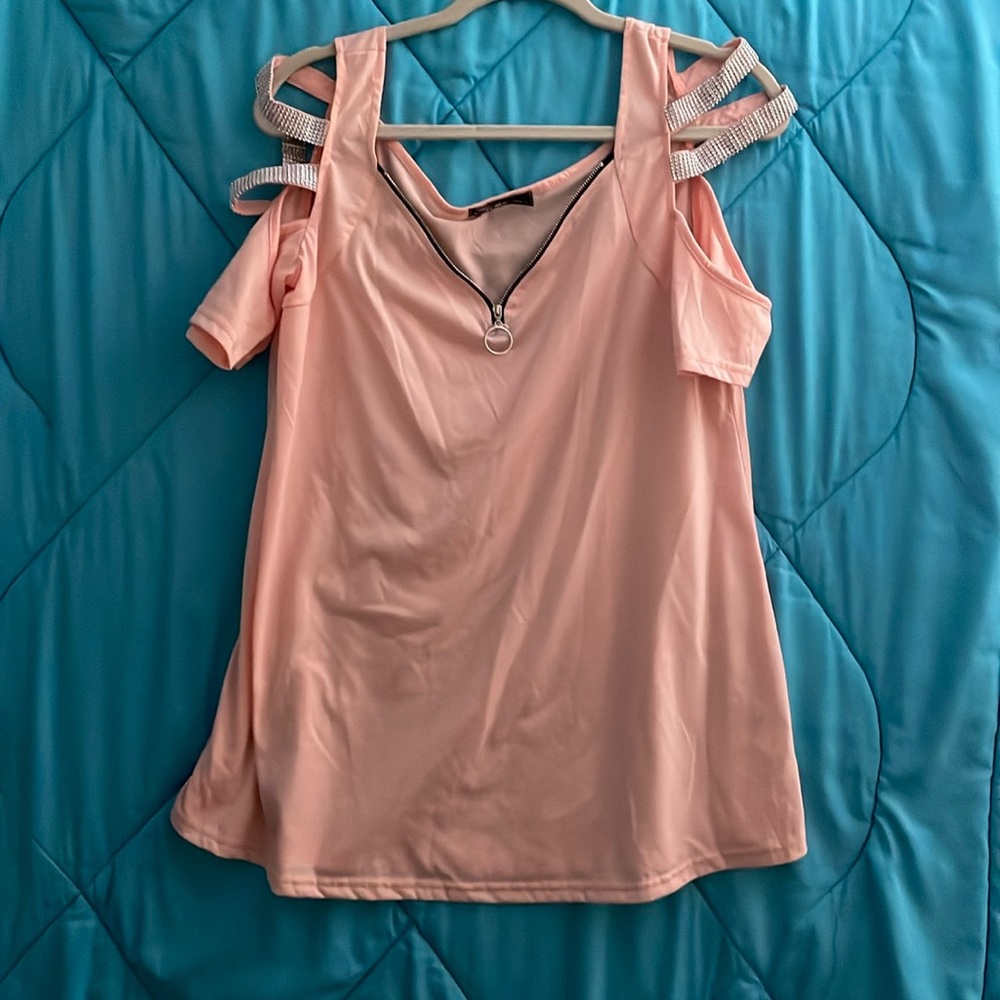 Pink/peach women’s large top